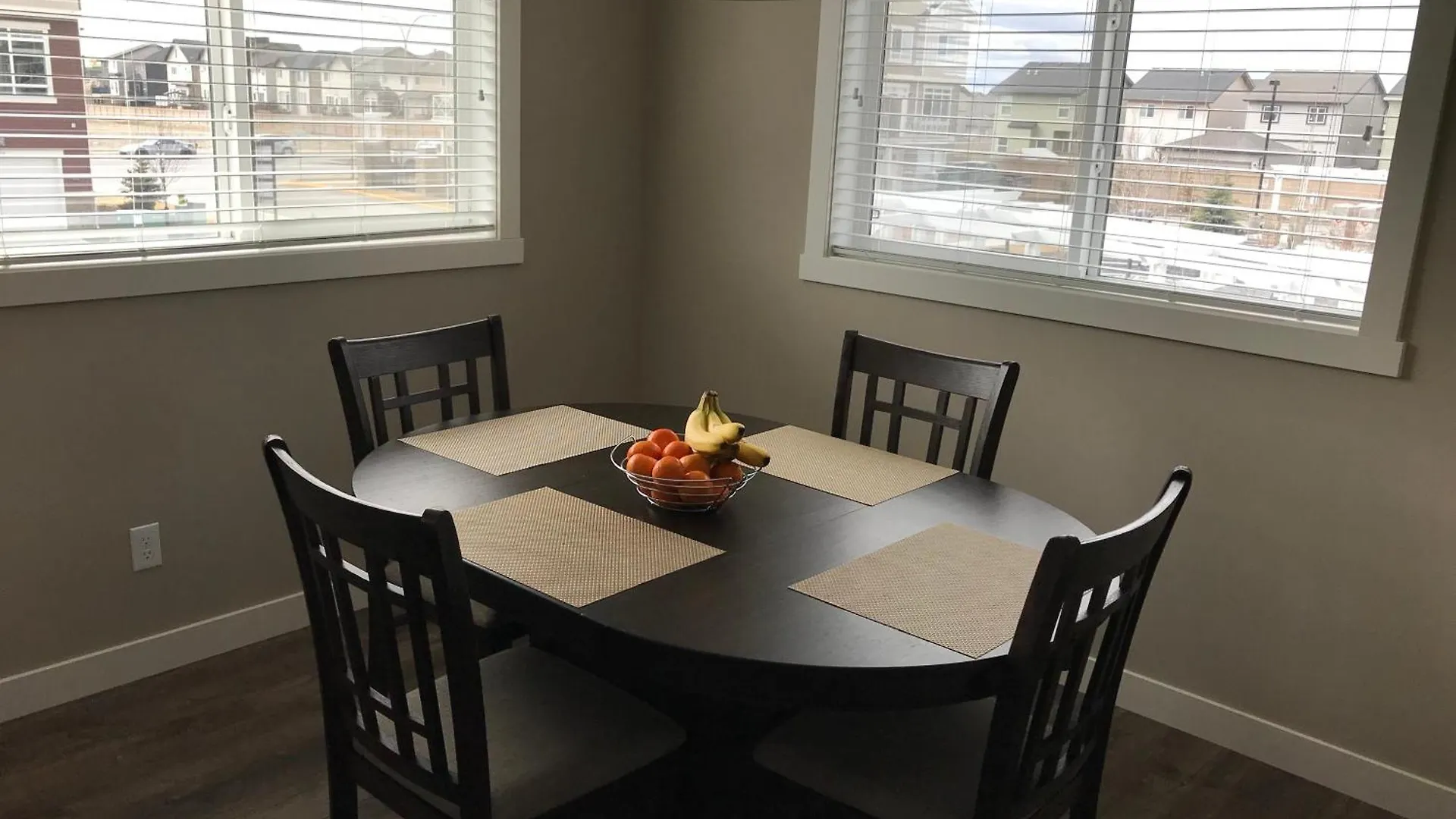 Homestay Home Stay! Calgary